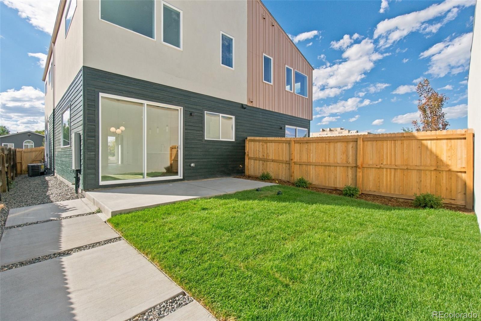 3660 S Galapago Street