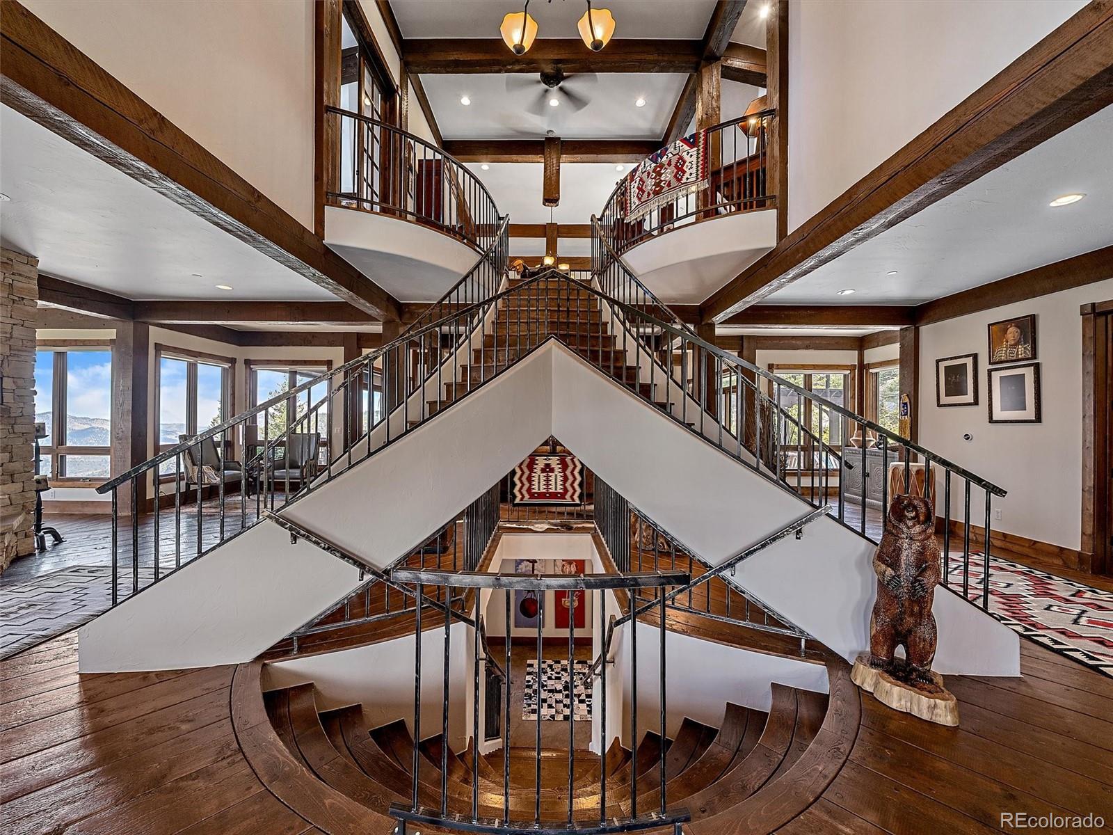 221 Halter Way