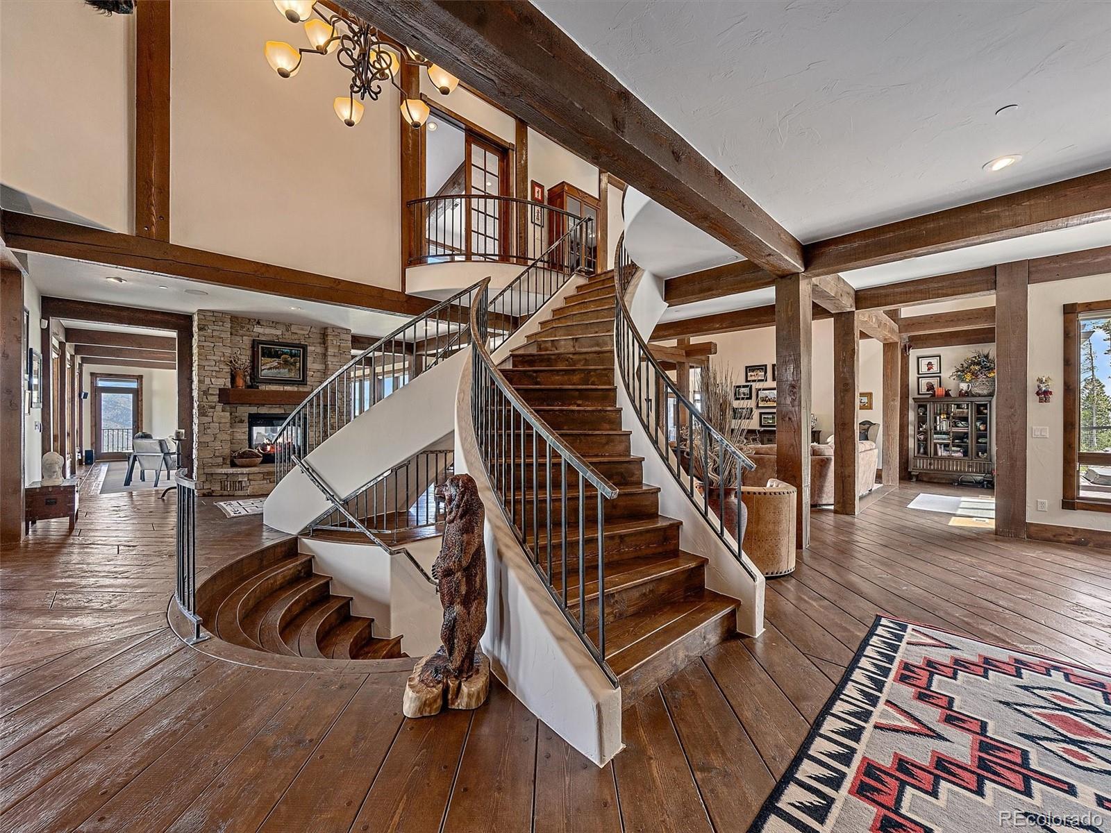 221 Halter Way