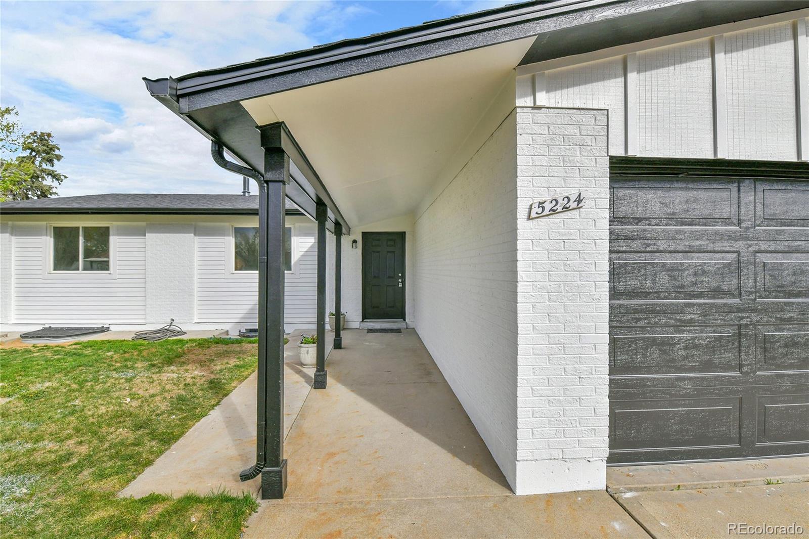5224 Scranton Court