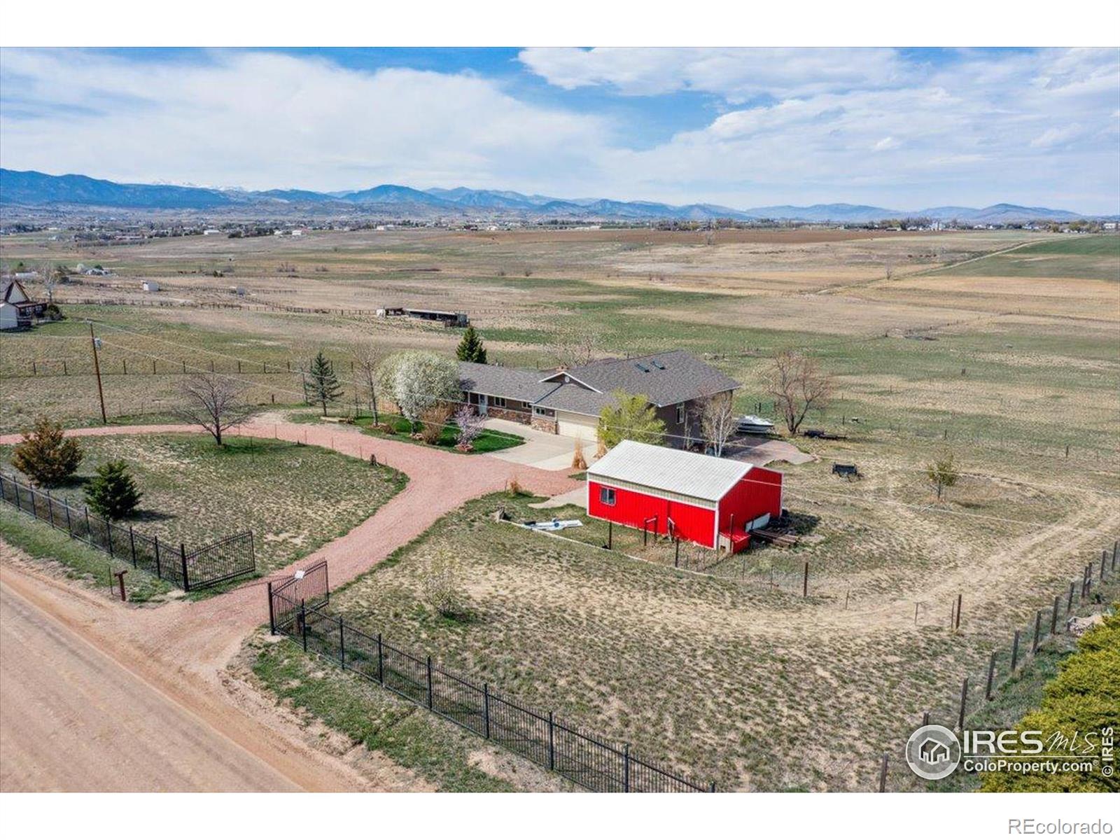 1916 W County Road 6