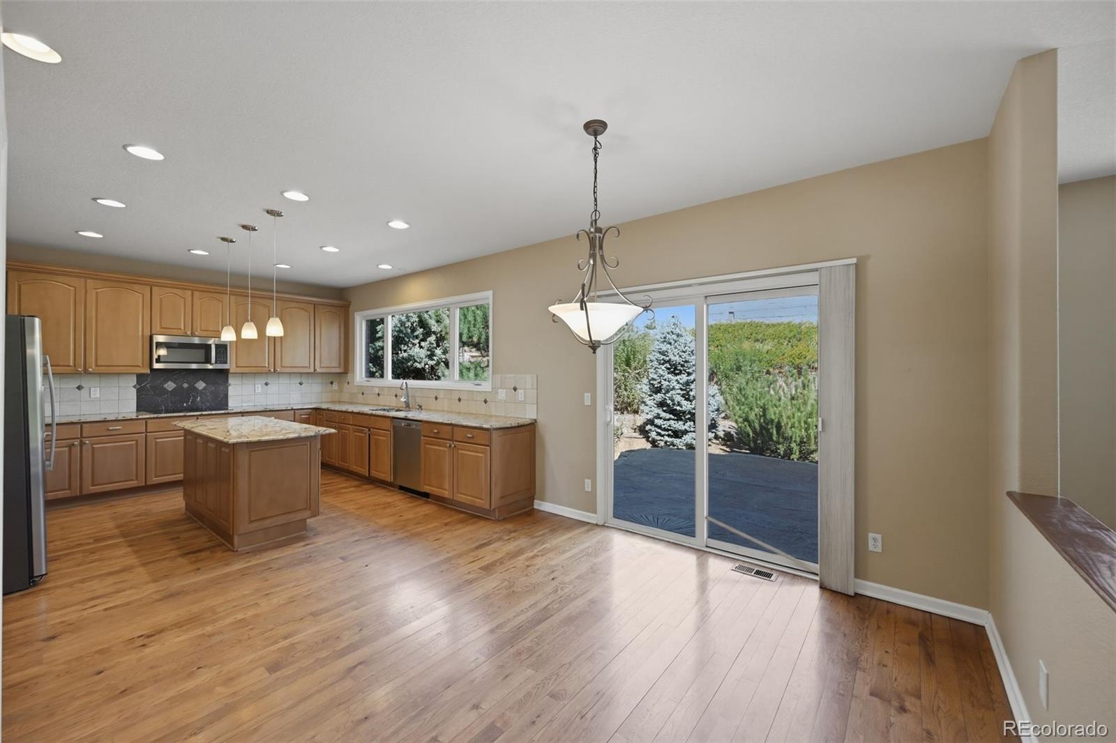 6873 Esperanza Drive