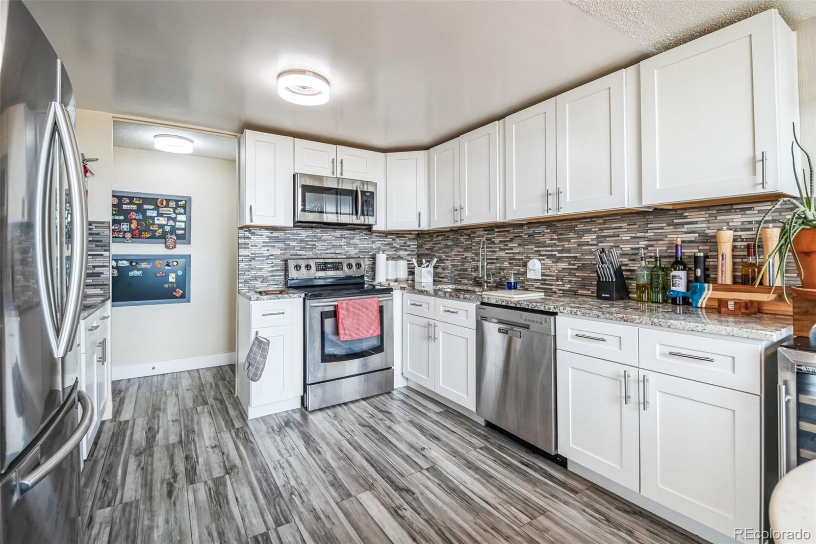 1155 N Ash Street 806, Denver, CO, 80220 4 1155 N Ash Street 806