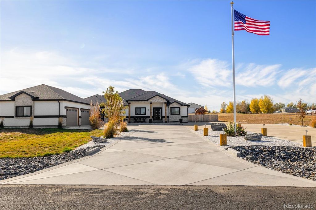 Photo of 29050 E 167th ave, Brighton, CO 80603 (MLS # 8085387)