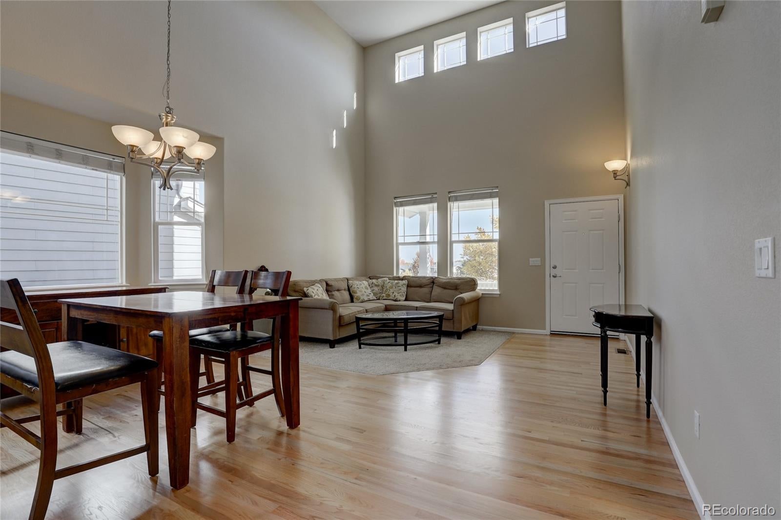 3242 Windridge Circle