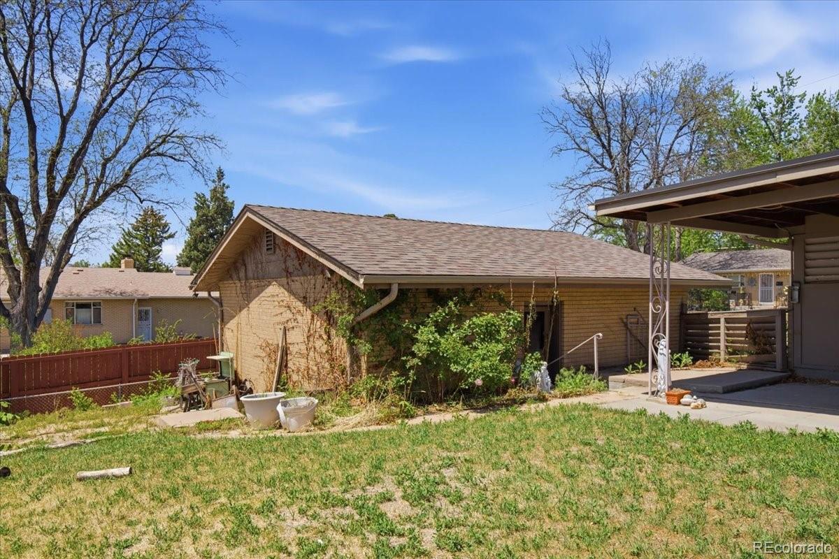 2801 S Mabry Court