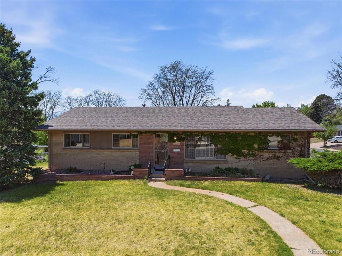 2801 S Mabry Court