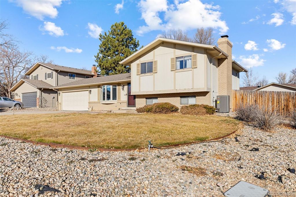 Photo of 515 Mahonia Place, Loveland, CO 80538 (MLS # 6028430)