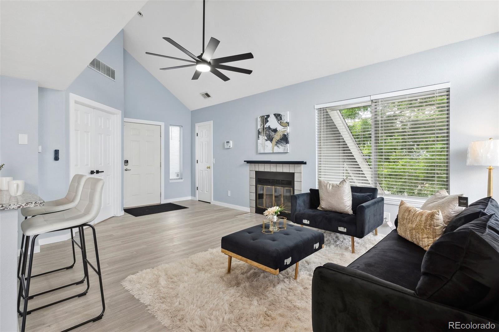 8500 E Jefferson Avenue 16B