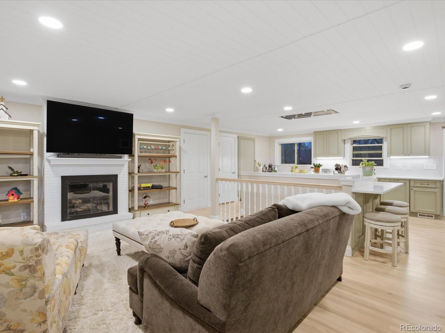 6512 S Sherman Street