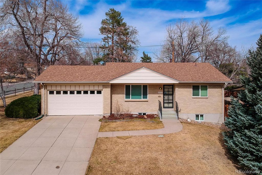 Photo of 12187 W New Mexico Place, Lakewood, CO 80228 (MLS # 7102337)