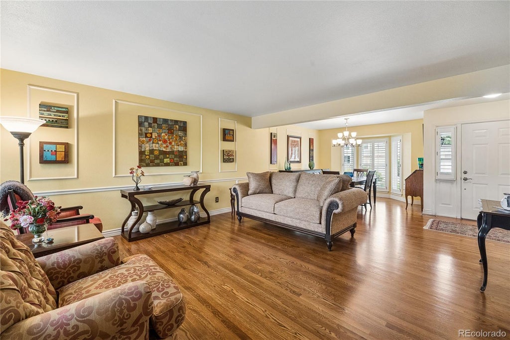 Photo of 9763 W Arlington Avenue, Littleton, CO 80123 (MLS # 8981390)