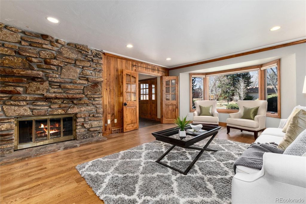 Photo of 730 Crescent Lane, Lakewood, CO 80214 (MLS # 7895120)