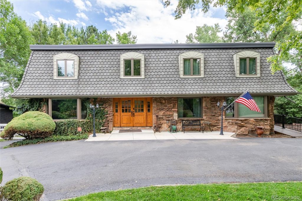 Photo of 730 Crescent Lane, Lakewood, CO 80214 (MLS # 7895120)