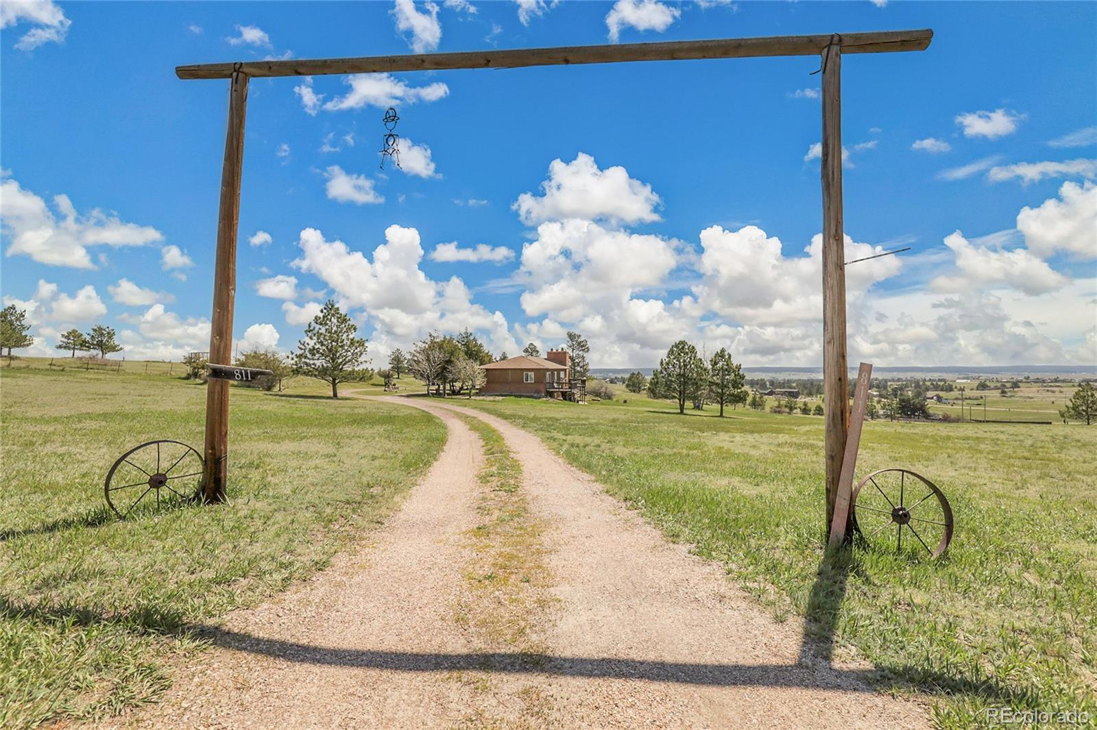 811 Panorama Drive