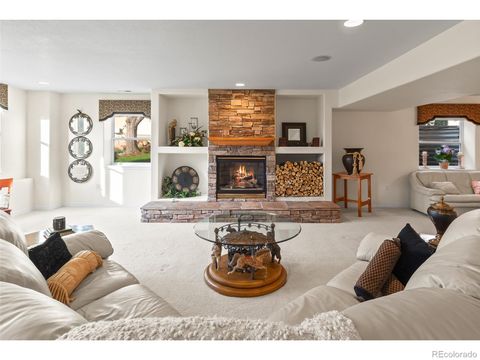 Single Family Residence in Colorado Springs CO 280 Pisano Heights 15.jpg