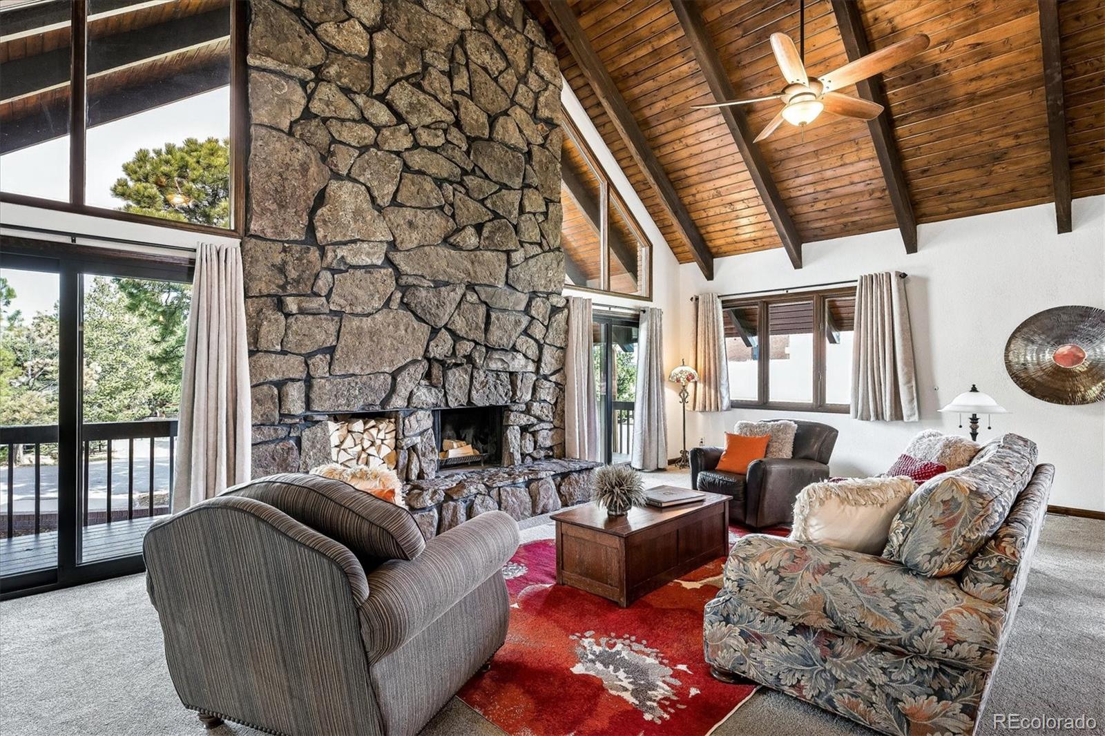 8488 Lakeview Drive
