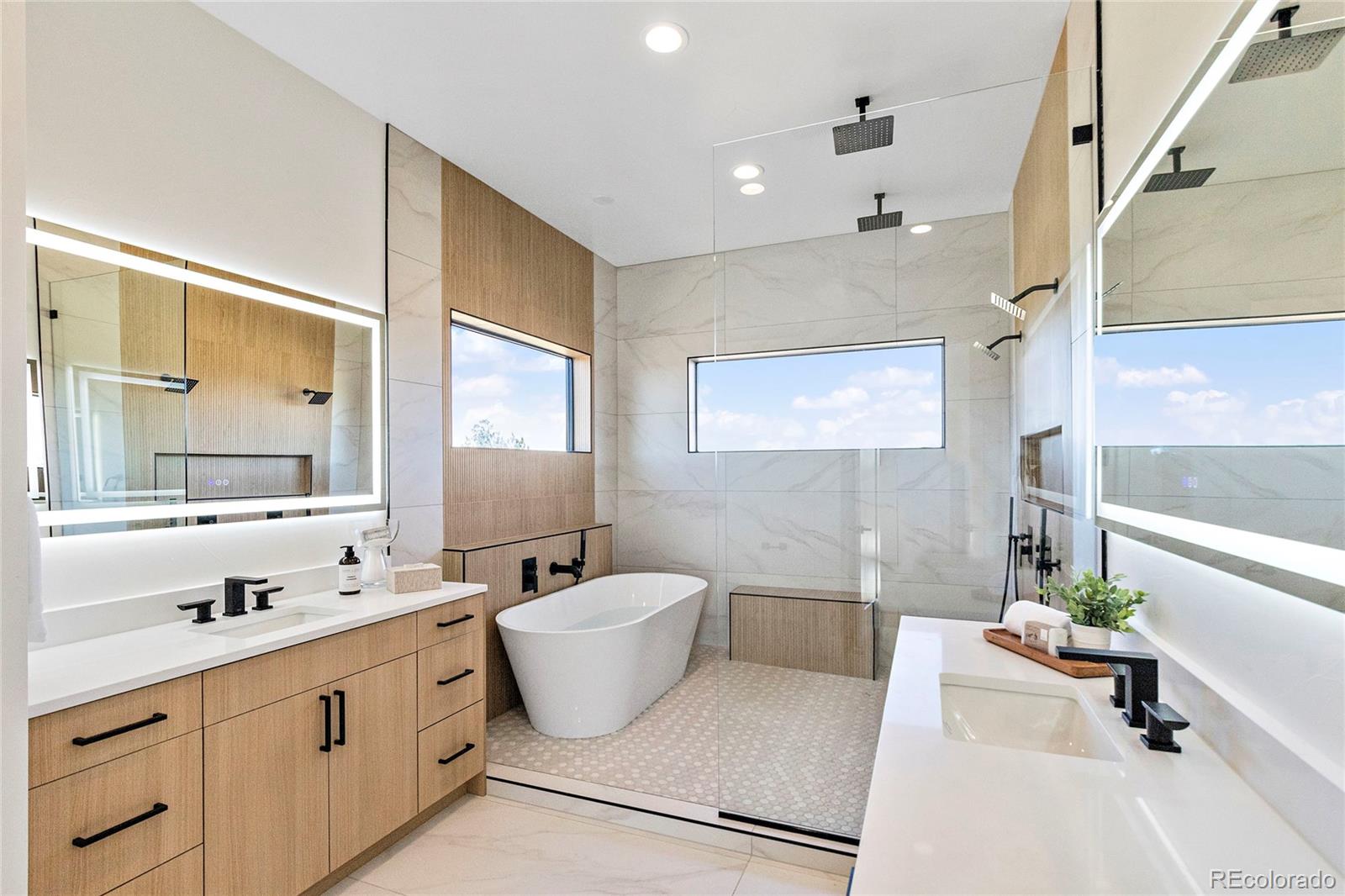 44035 Pony Express Court