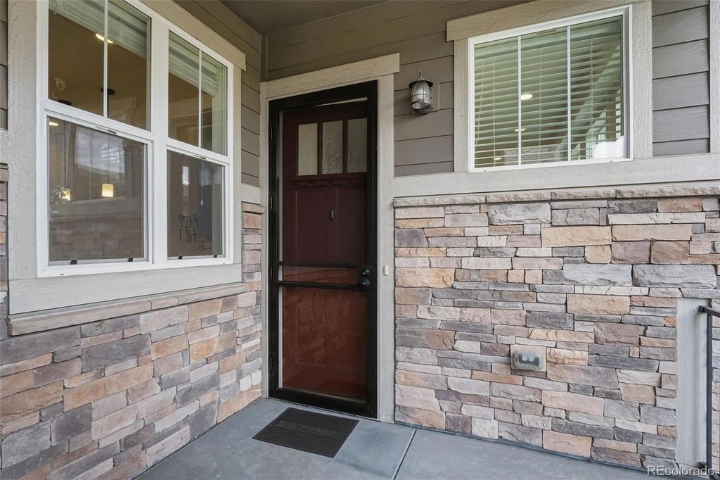 Photo of 6907 W Jewell Drive, Lakewood, CO 80227 (MLS # 8283832)