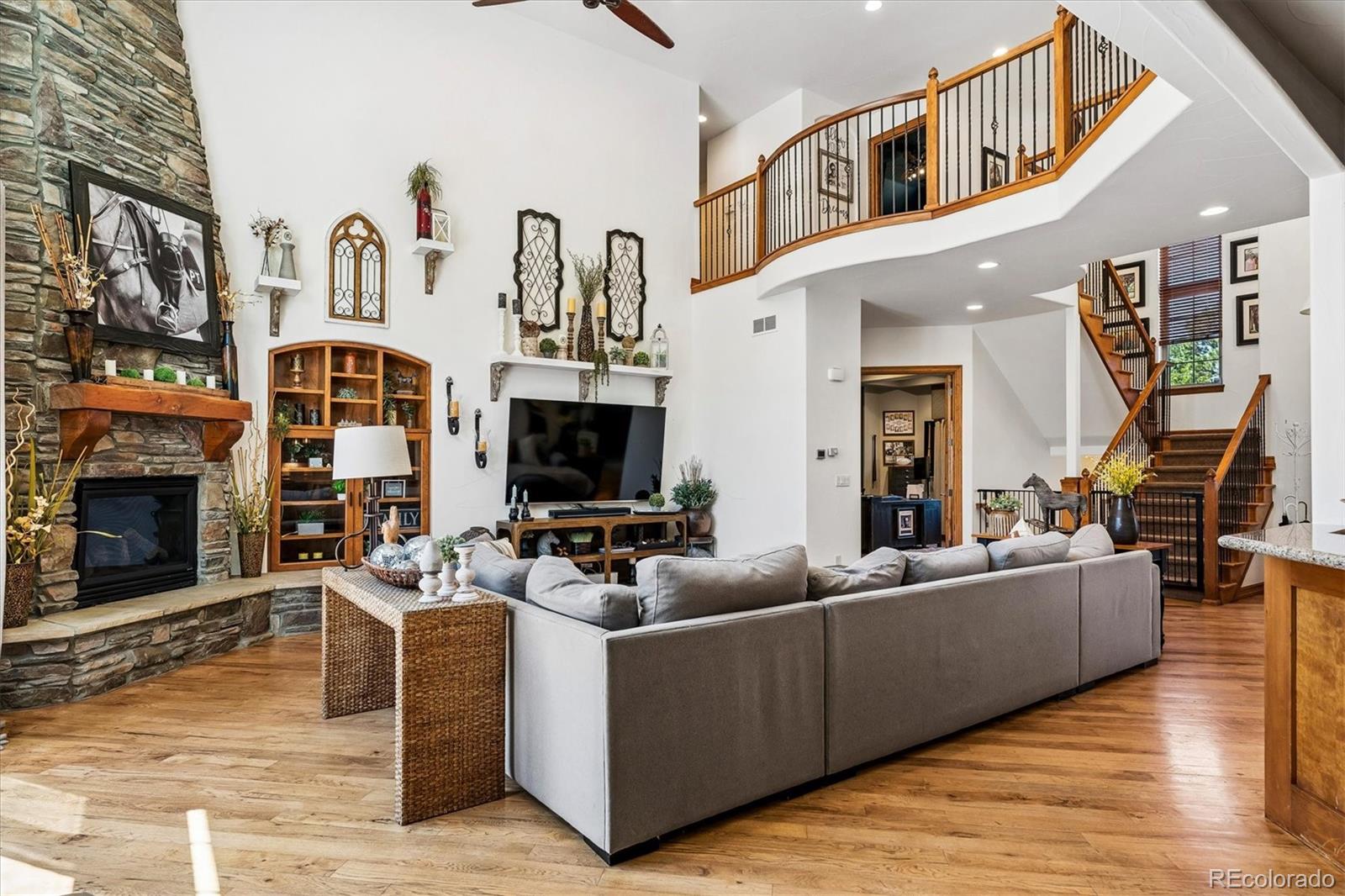 5112 Serene View Way
