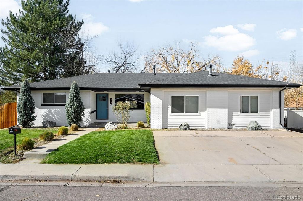 Photo of 777 S Krameria Street, Denver, CO 80224 (MLS # 5754265)