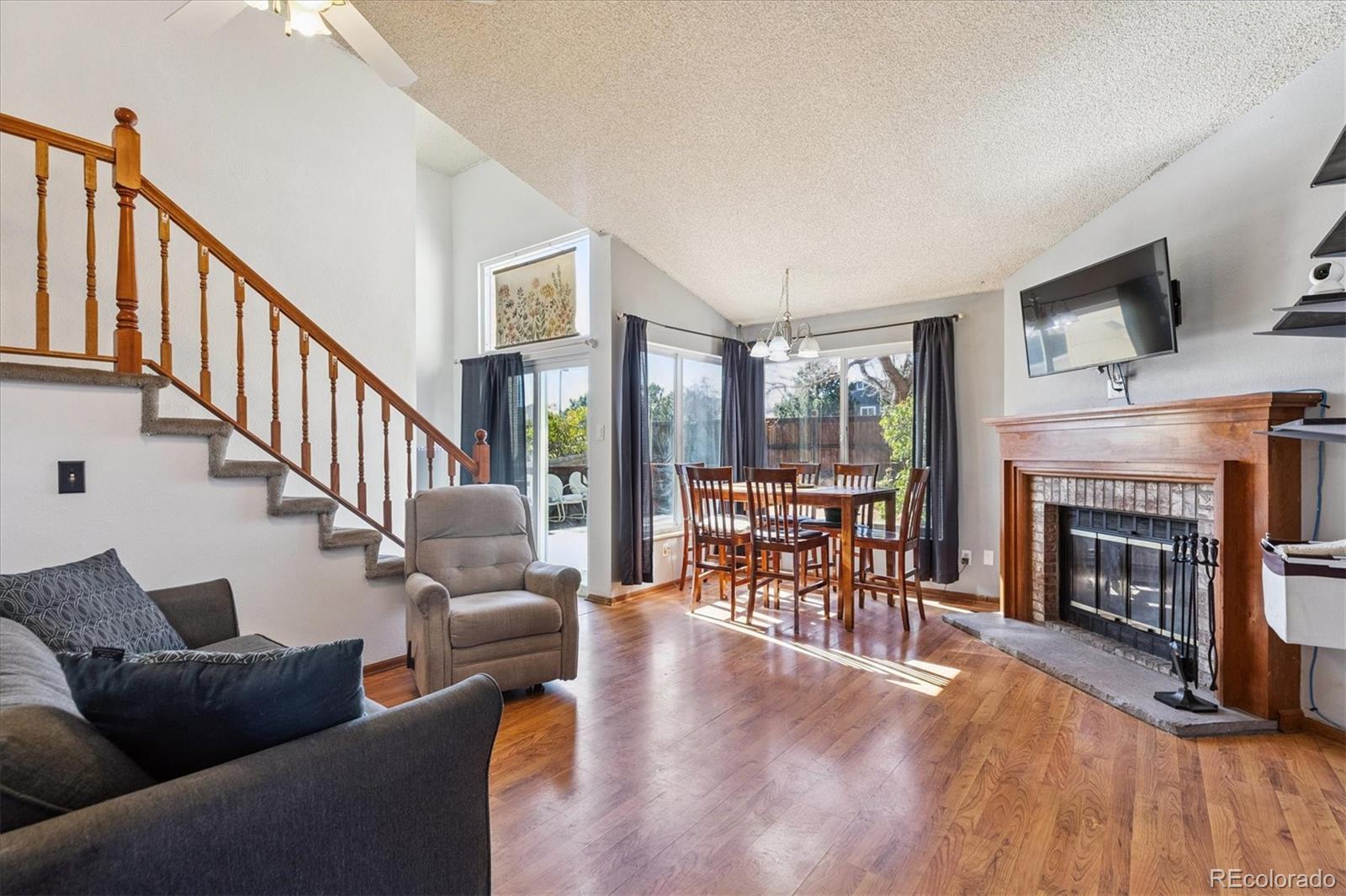 1065 S Lindsey Street