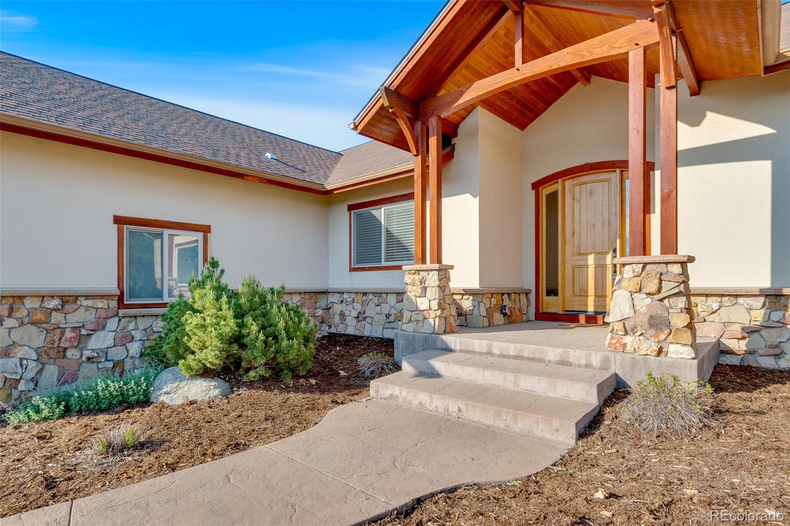 6825 Apache Rd Road