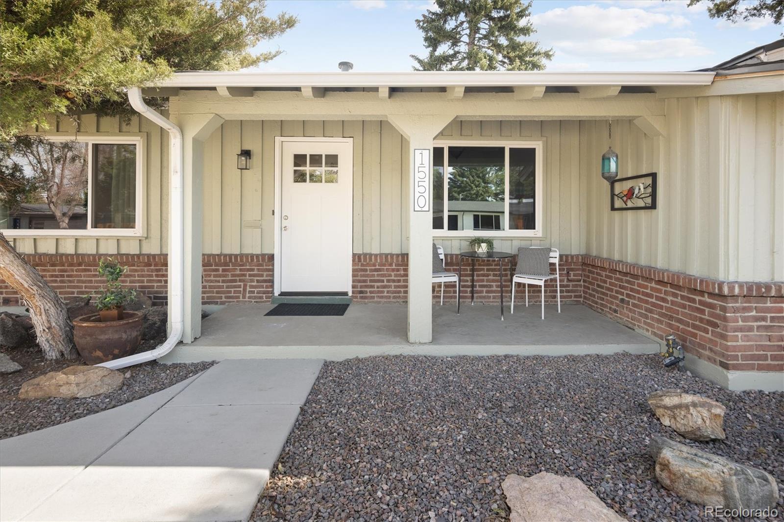 1550 S Forest Street