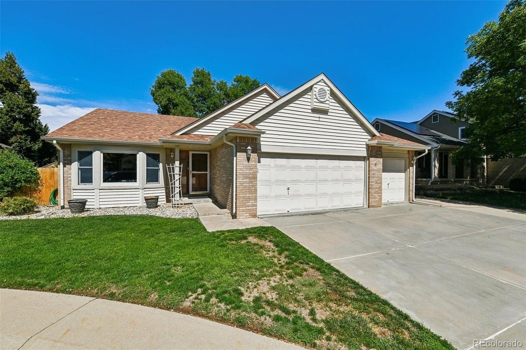 Photo of 2547 E 124th Place, Thornton, CO 80241 (MLS # 6106841)