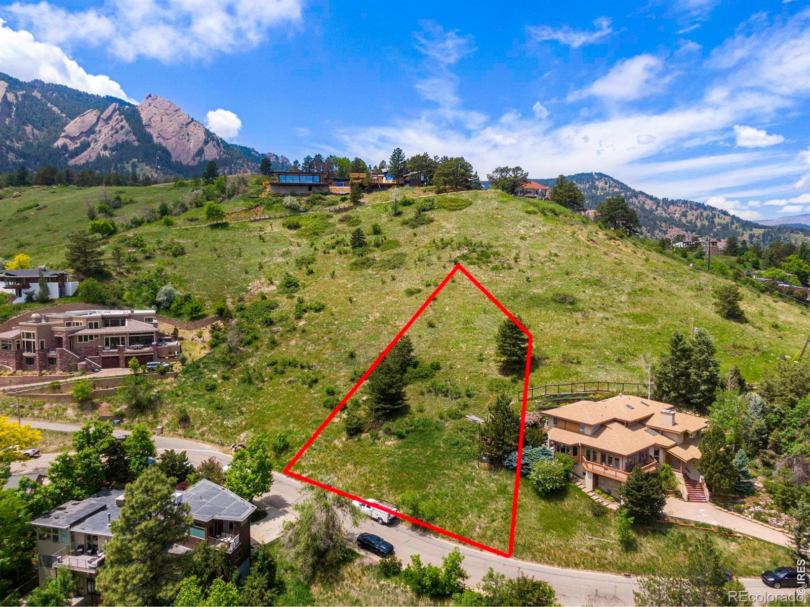 255 Bellevue Drive