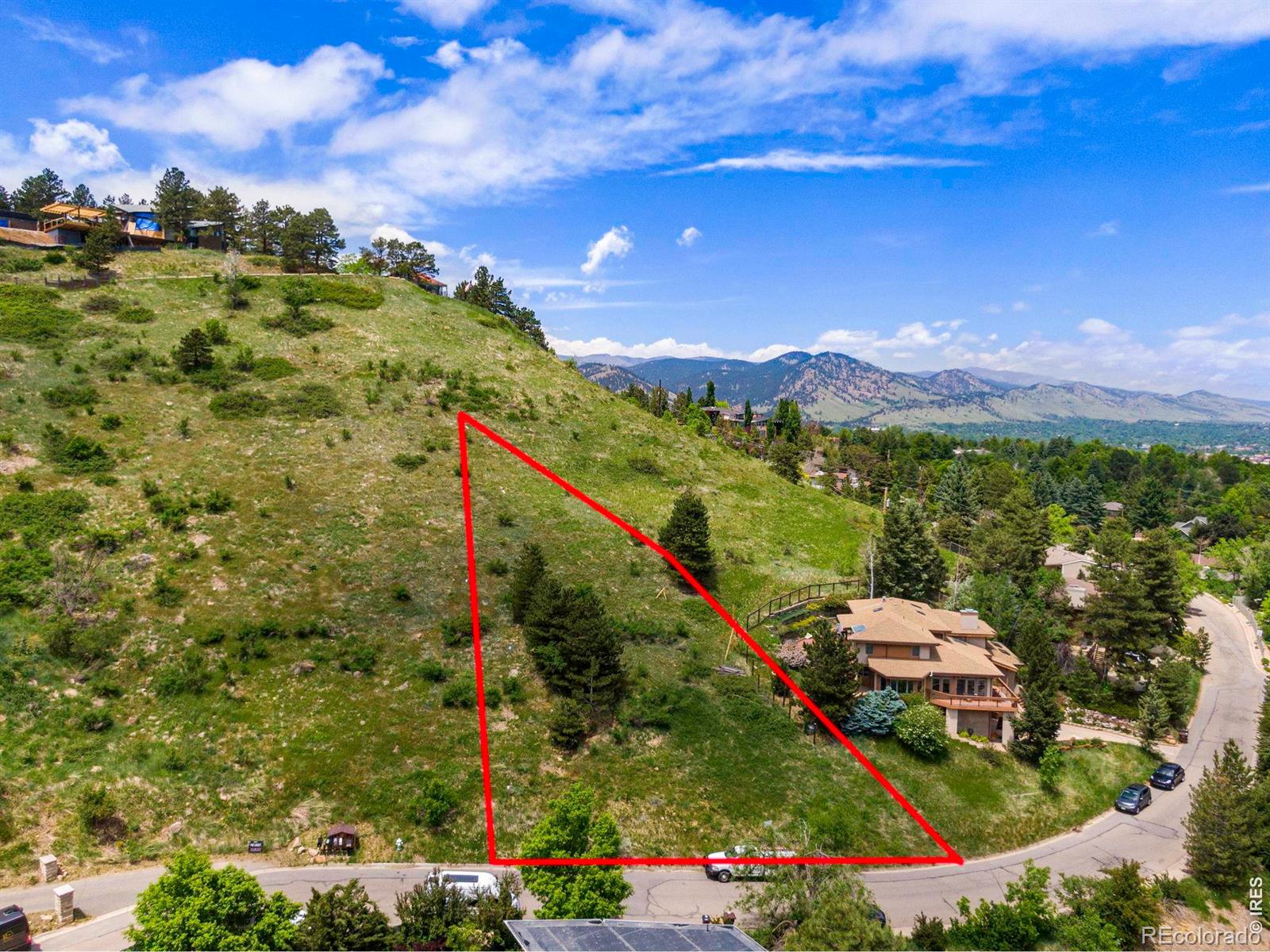 255 Bellevue Drive