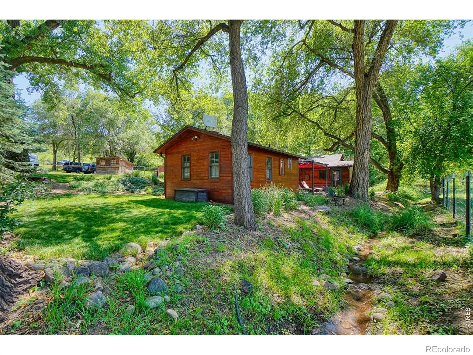 11 Red Gulch Road