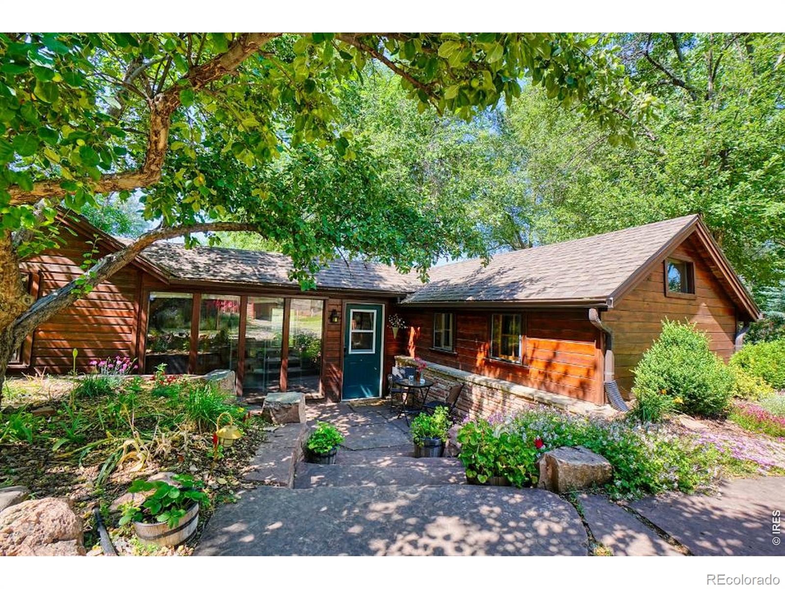 11 Red Gulch Road
