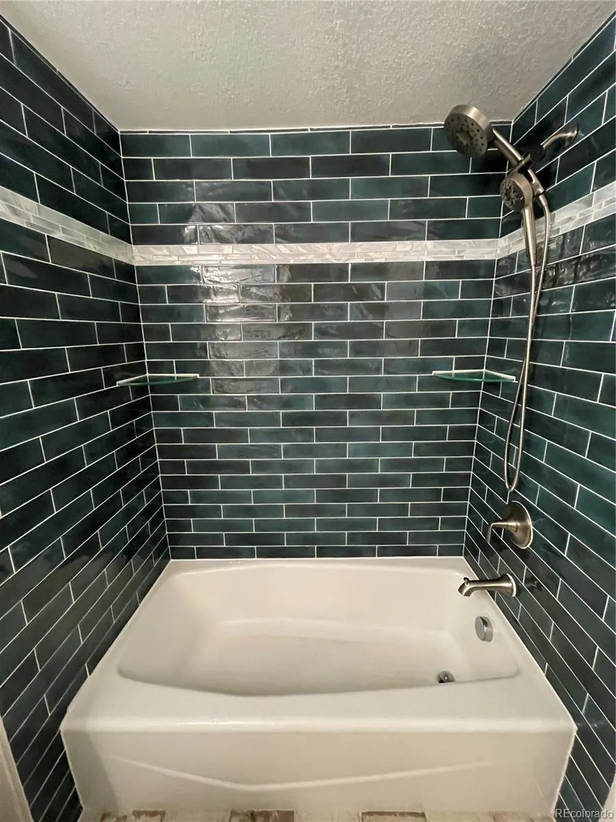 Steamboat Springs, Colorado 80487, United States, 2 Bedrooms Bedrooms, ,1 BathroomBathrooms,Residential,Active,178600