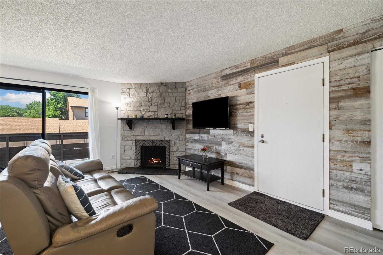 420 Zang Street 3-208, Lakewood, CO, 80228 3 420 Zang Street 3-208