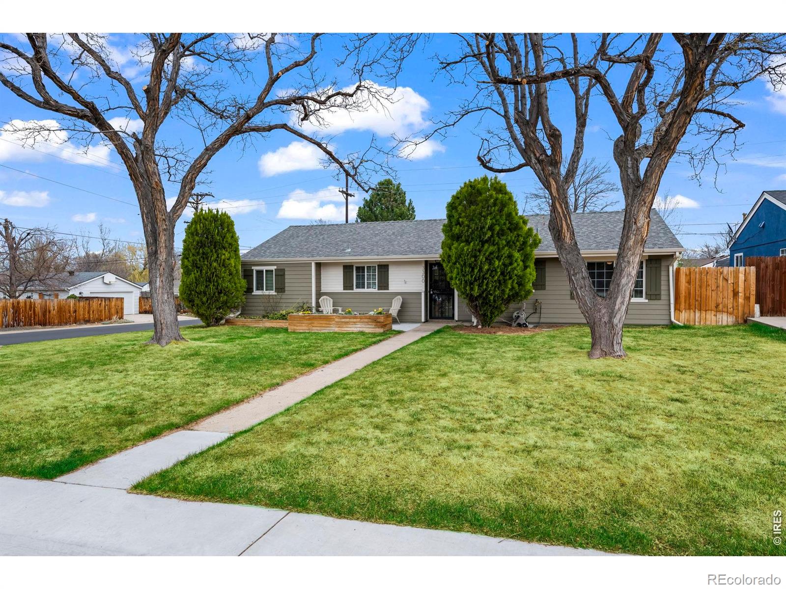 3300 S Fairfax Street