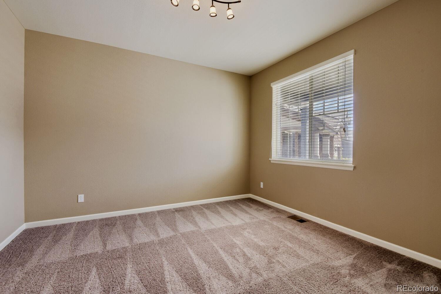 13771 Worthington Place SE