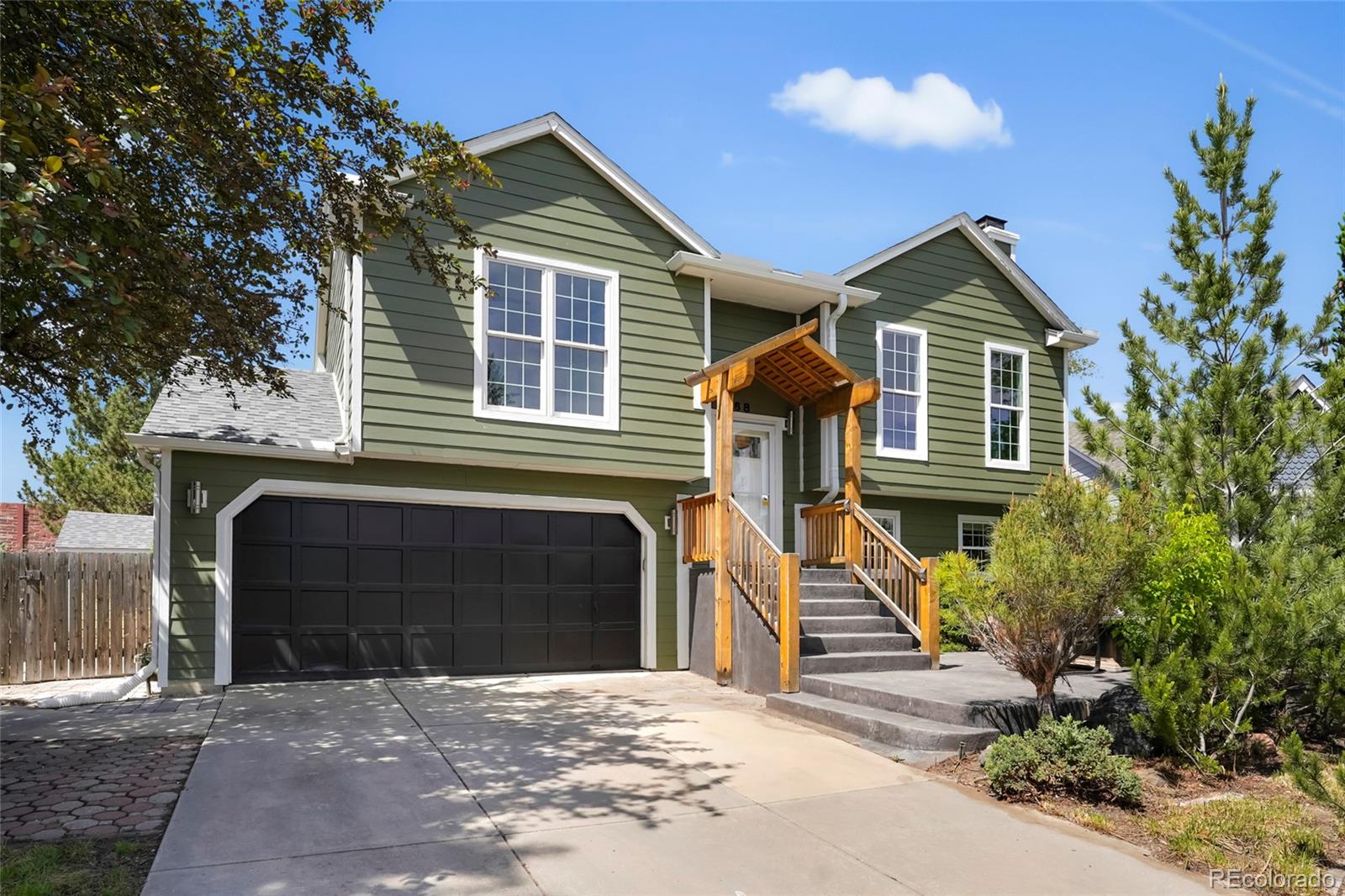 768 Barberry Circle