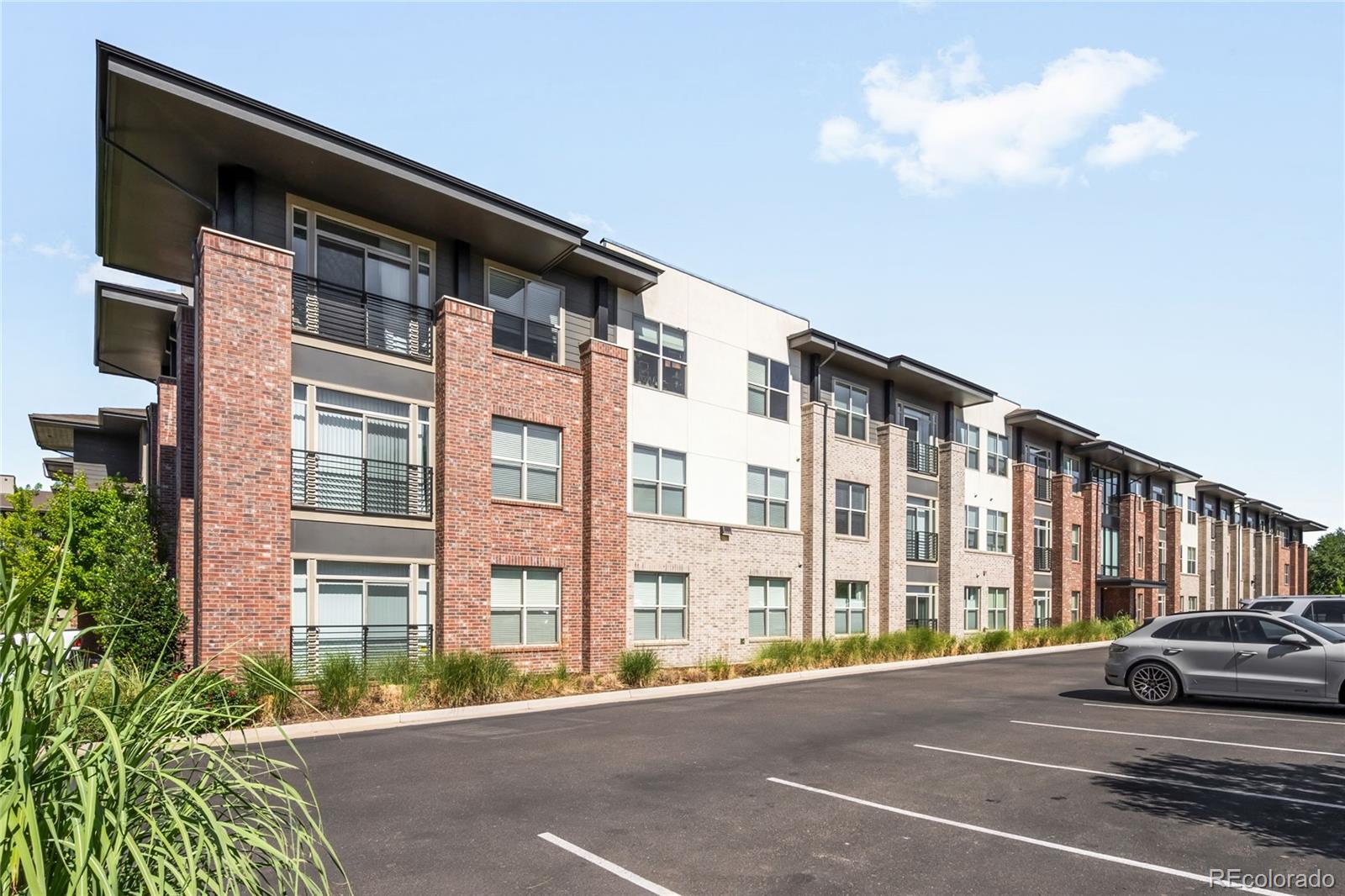 155 S Monaco Street Parkway 105