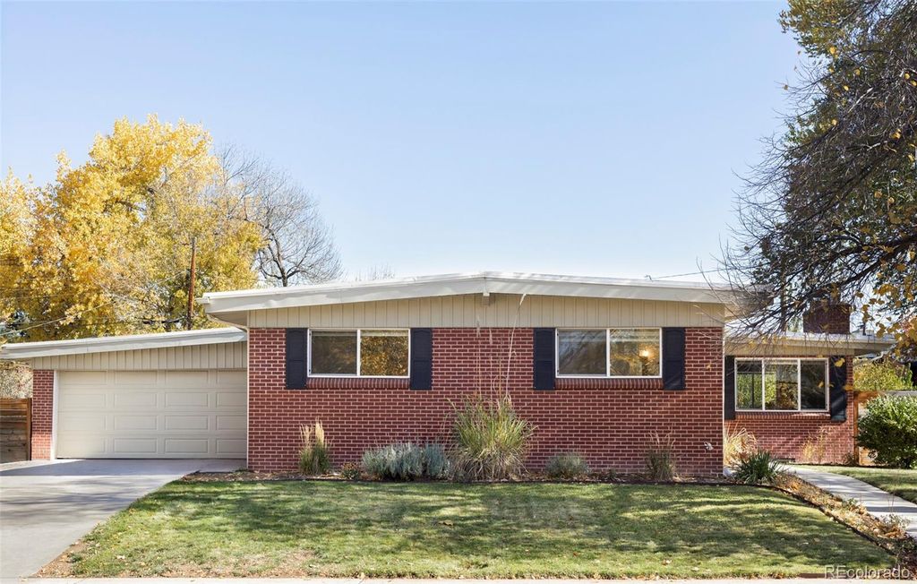 Photo of 6188 S Westview Street, Littleton, CO 80120 (MLS # 5083986)