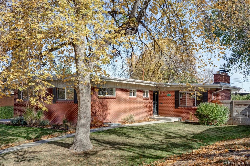 Photo of 6188 S Westview Street, Littleton, CO 80120 (MLS # 5083986)