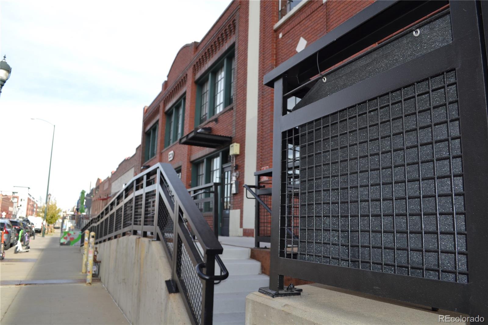 2500 Walnut Street 306