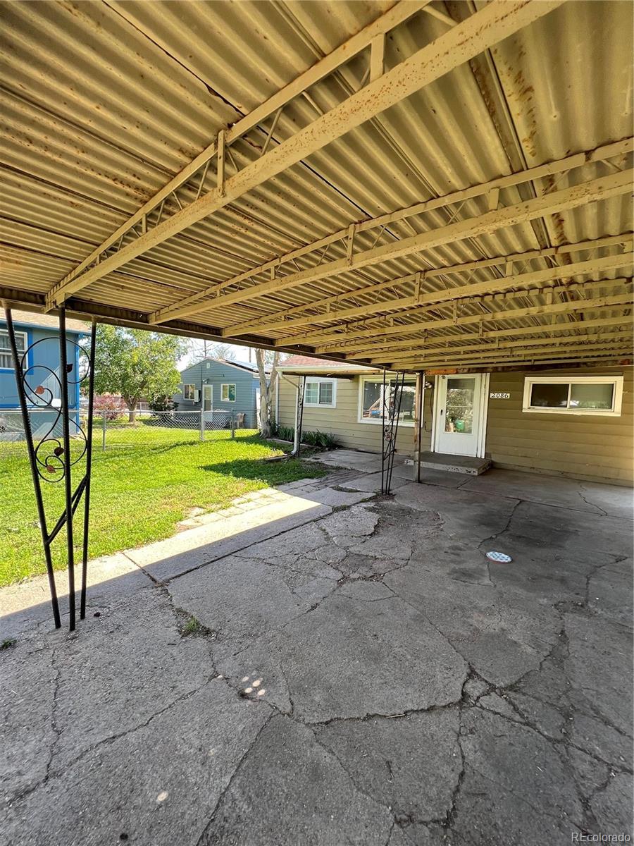 2086 Hanover Street, Aurora, CO, 80010 1 2086 Hanover Street