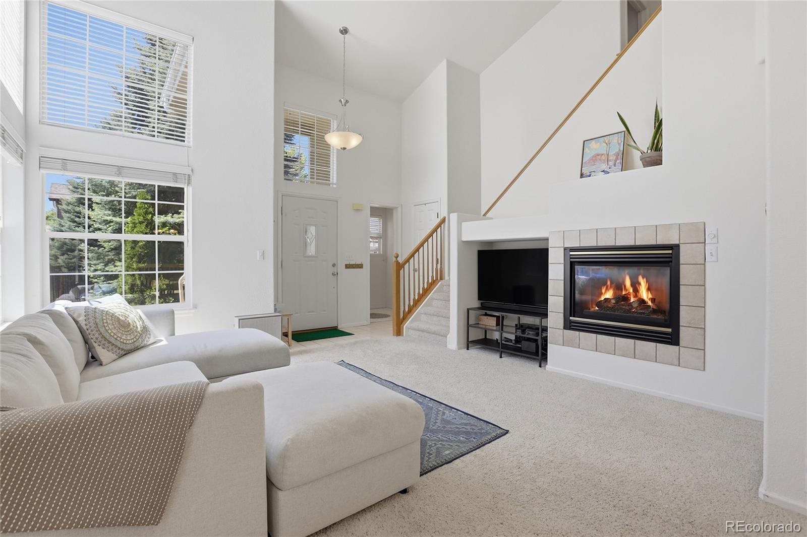 8814 S Field Court