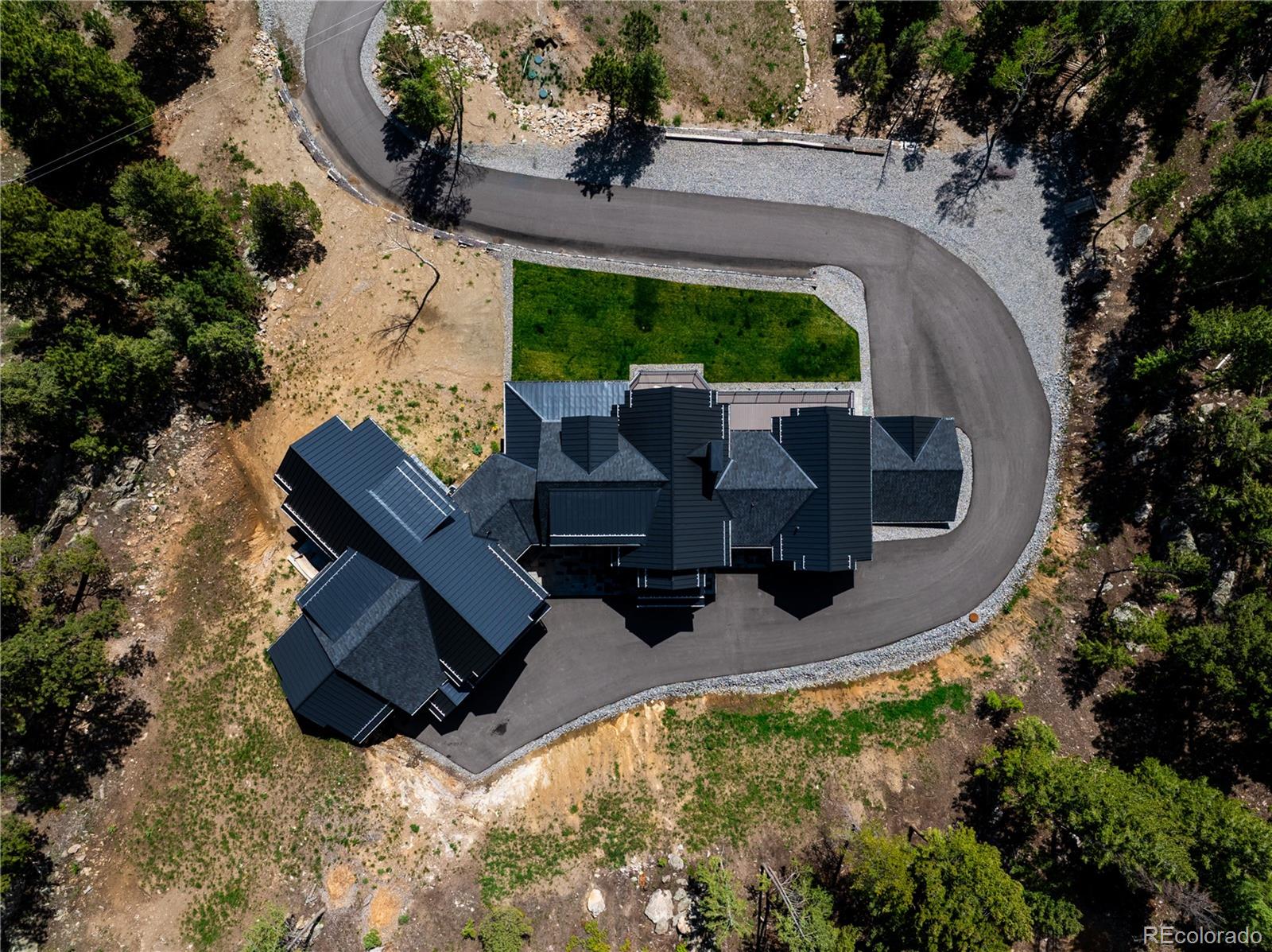 534 W Meadow Road