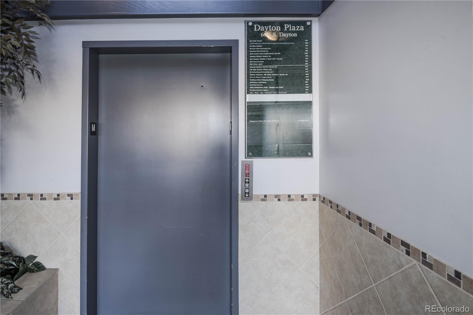 6635 S Dayton Street 240