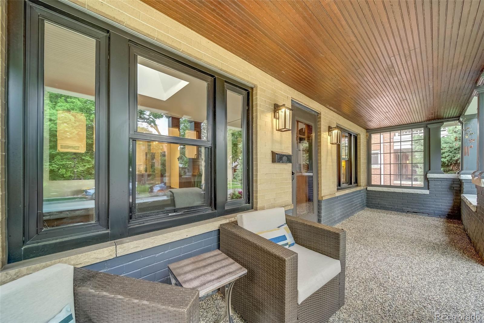 1217 N Steele Street