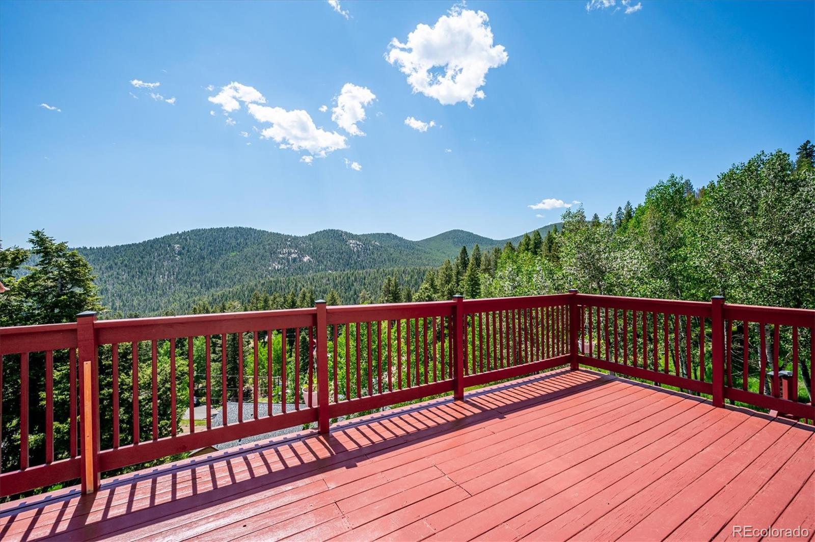 32392 Lodgepole Drive