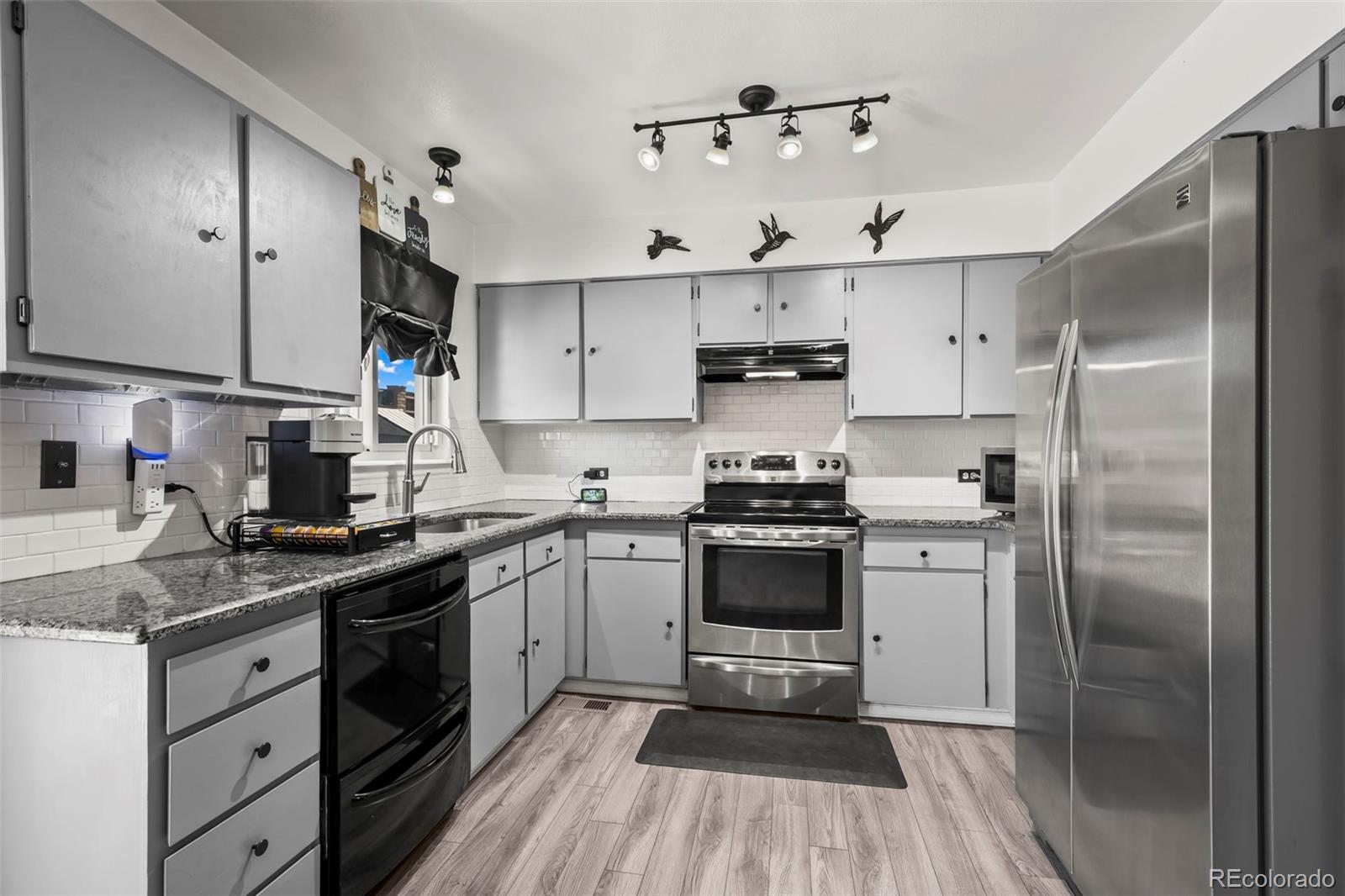 16895 E Navarro Drive