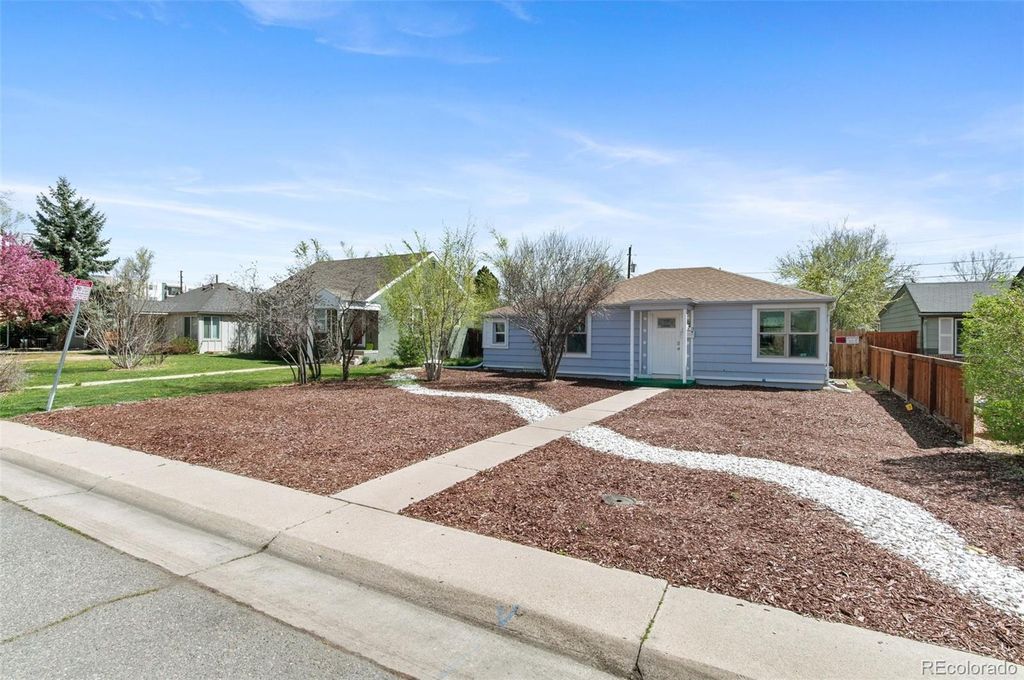 Photo of 1740 Trenton Street, Denver, CO 80220 (MLS # 4332218)